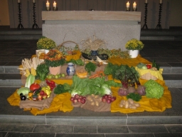 Erntedank-Altar